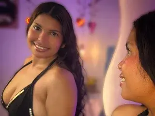 Streamate Free Live Porn of dulcecooper19