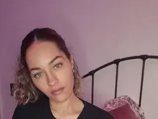 Streamate Sex Cam of CassandraCane