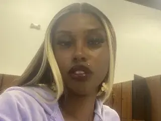 Streamate Watch Live Sex Cams of Lailani_Diore