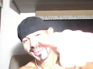 Streamate Sex Chat of ThickDick2cum