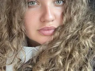 Streamate Watch Live Sex Cams of SincereGrace