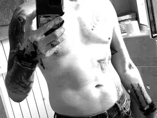 Streamate Sex Chat of Mr_B_Naughty