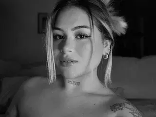 Streamate Best Webcam of Ela_Curvy
