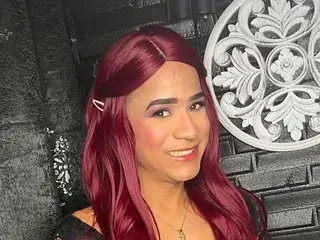 Streamate Nude Webcam of VeroSmile