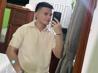 Streamate Watch Live Sex Cams of BoyHot_Mio