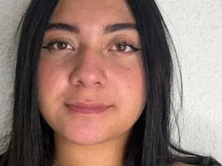 Streamate Nude Webcam of Lauy_love