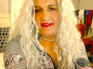 Streamate Watch Live Sex Cams of LisasTime