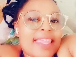 Streamate Sex Cam of GorrilaGripMilf