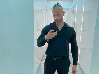Streamate Best live sex cam show of MarisMuscle