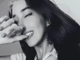 Streamate Best live sex cam show of Lissandra222