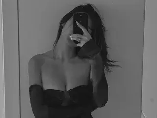 Streamate Live Sex of VeliaSai