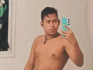 Streamate Live Sex of Lyoneiber