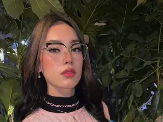 Streamate Nude Webcam of MeganMorphy