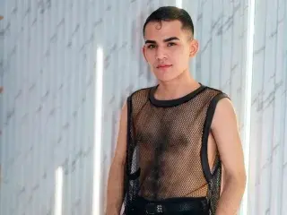 Streamate Private Sex Chat of Alessandro_Villorina