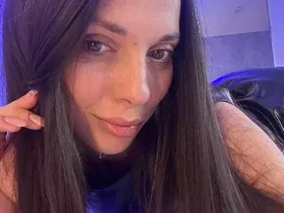 Streamate Free Porn Cam of Elly_linn