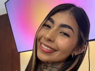 Streamate Watch Live Sex Cams of ValkiriaRose