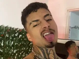 Streamate Free Live Porn of RichardDurant22