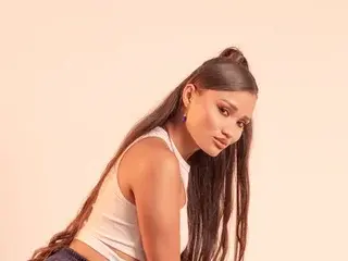 Streamate Free Live Porn of AnnieAndStefan