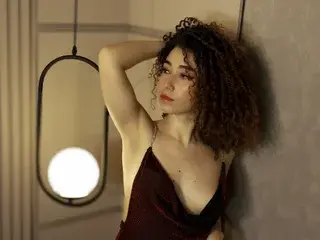 Streamate Free Porn Cam of MeganLeroy