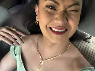 Streamate Free Porn Cam of YourSunshineTS