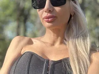 Streamate Live Porn of RichardaLove