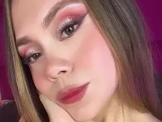 Streamate Free Porn Cam of SaraHarris67