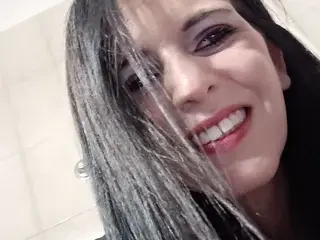 Streamate Nude Webcam of XOXOXGIULIAXOXOX