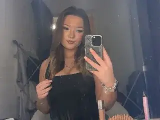 Streamate Free Porn Cam of IvoryOfficial