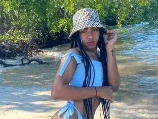Streamate Watch Live Sex Cams of whitneyt