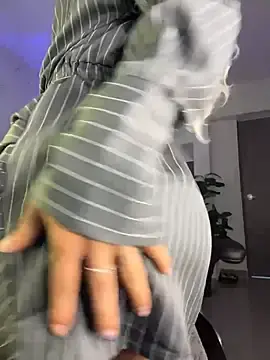 Stripchat Best live sex cam show of miss_tatiana_