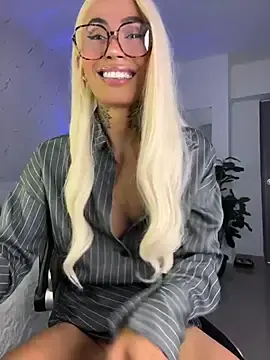 Stripchat Watch Live Sex Cams of miss_tatiana_
