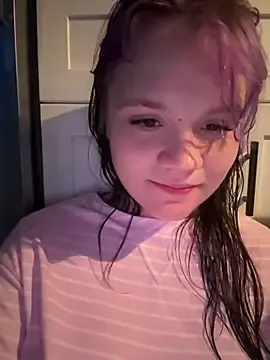 Stripchat Live Sex Cam of Cutiepiespanks