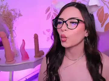 Stripchat Live Sex Cam of Misselektra__