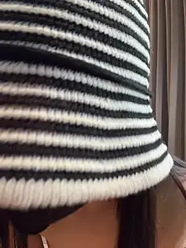 Stripchat Free Porn Cam of nide-laoshi