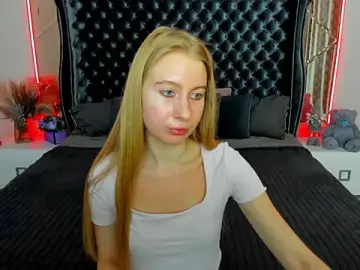 Stripchat Nude Webcam of Alina_Blonde