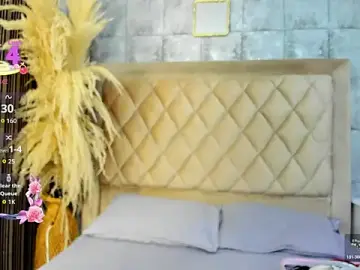 Stripchat Free Porn Cam of CleoFoxxx_