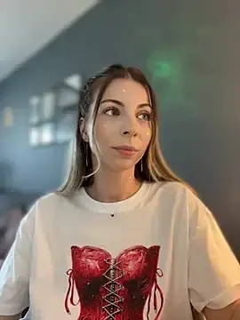 Stripchat Free Live Porn of Mia_Ethan