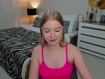 Stripchat Live Sex of shy__lady