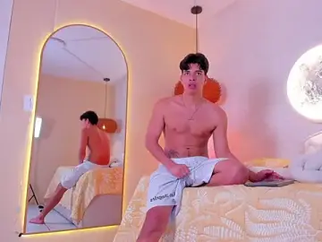 Stripchat Best live sex cam show of Benjamin_More