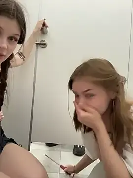 Stripchat Private Sex Chat of FlashTitsRoyal