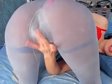Stripchat Live Sex of RedAssHottie