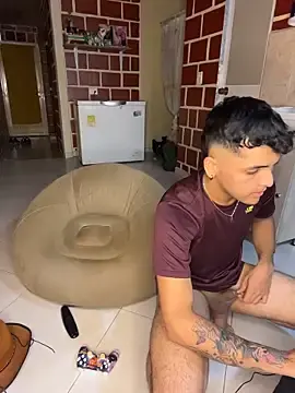 Stripchat Watch Live Sex Cams of Max_Zambler