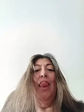 Stripchat Sex Chat of emma_tour