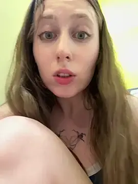 Stripchat Sex Cam of FroggyAnna