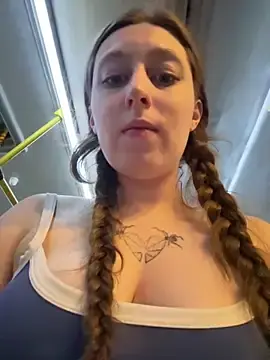 Stripchat Live Porn of FroggyAnna