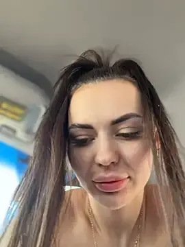 Stripchat Free Porn Cam of PrincessaHill_