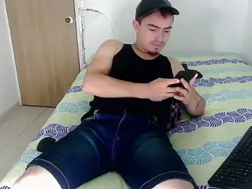 Stripchat Live Porn of TouchDaddy4