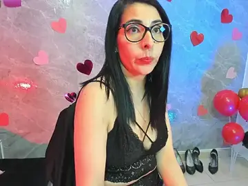 Stripchat Nude Webcam of adellelennoxx