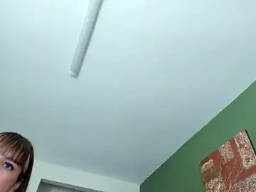 Stripchat Free Porn Cam of Arii_anna_