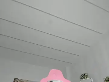 Stripchat Best live sex cam show of TiffanyHouston_